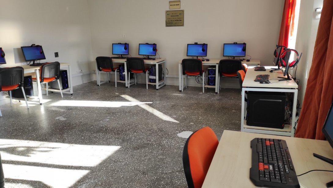 Gürgenli Köyünde EBA Derslerine Katılamayan Öğrenciler İçin Bilgisayar Odası Oluşturuldu
